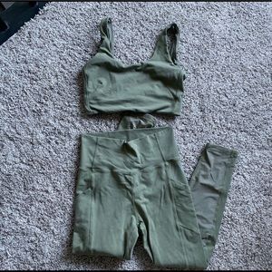 Paragon Fitwear Workout Set